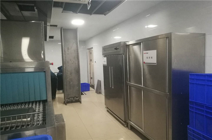 食堂廚房設(shè)備分為哪些區(qū)域呢？